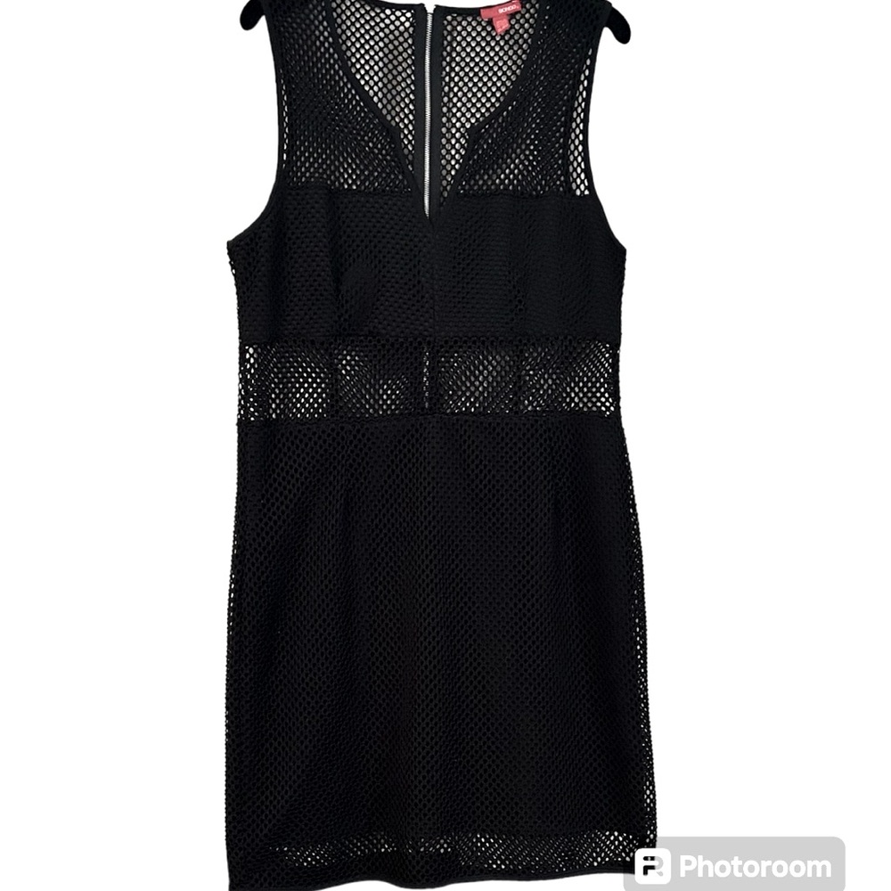 Women’s short dress